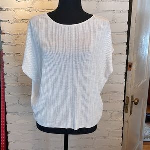 4/$20 Uniqlo Batwing Sleeve Short Sweater size small